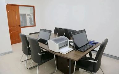 優(yōu)化法治化營(yíng)商環(huán)境進(jìn)行時(shí) 二連浩特市人民法院以“四個(gè)一”為抓手，為“一站式”訴訟服務(wù)提質(zhì)增效